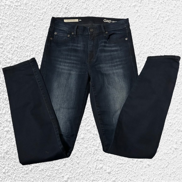 Gap 1969 Resolution Slim Straight Jeans - Picture 7 of 8